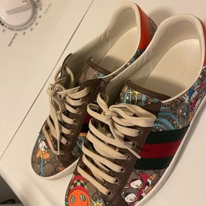 COPY - Multicolored Gucci shoes
100% authentic I bought it at gucci I also have…